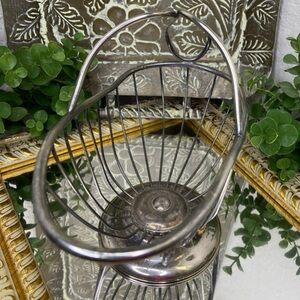 Leonard Vintage Silverplate Wire Wine Bottle Holder